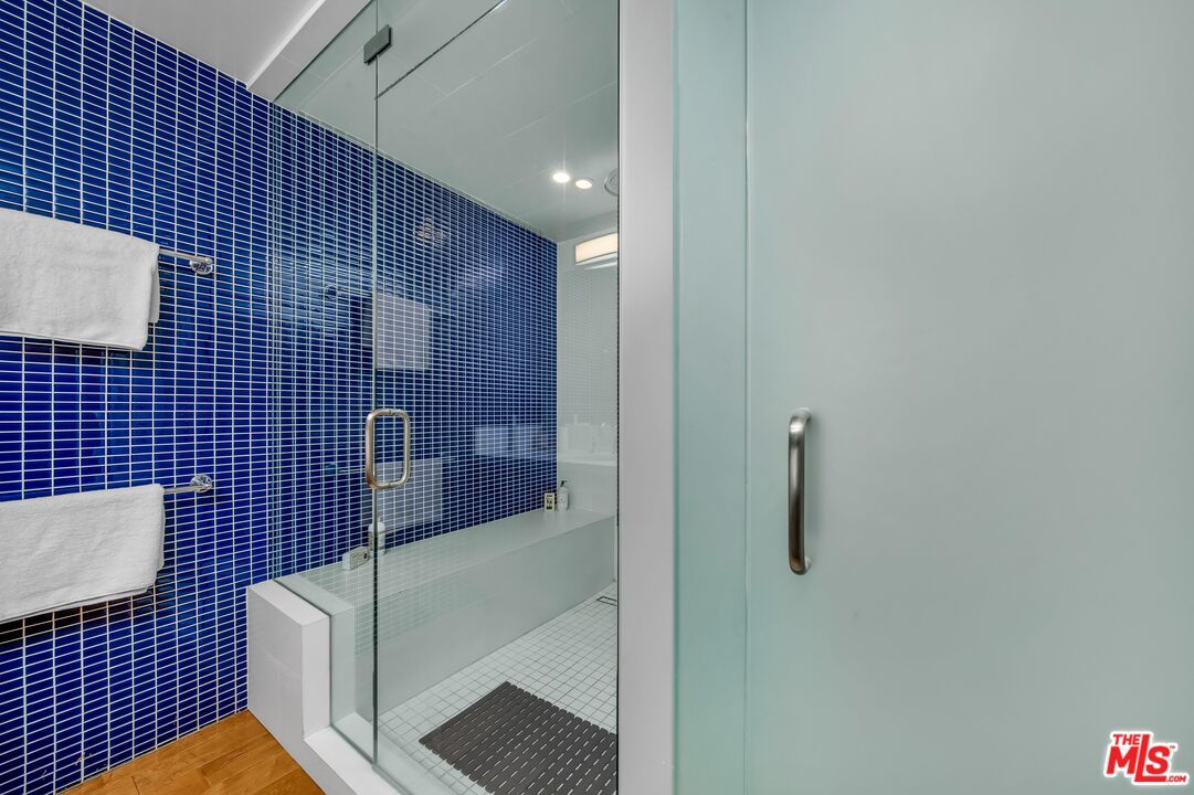 4 Lighthouse Street - 13 property image