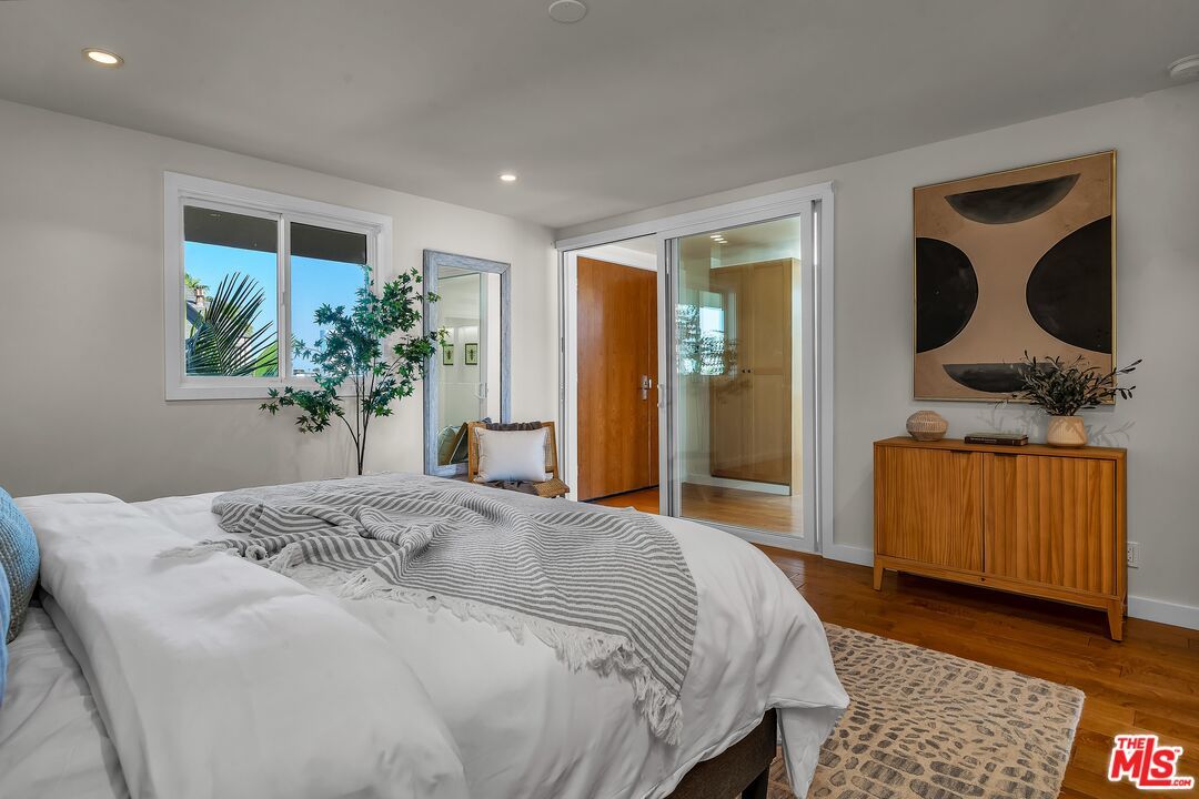 4 Lighthouse Street - 13 property image