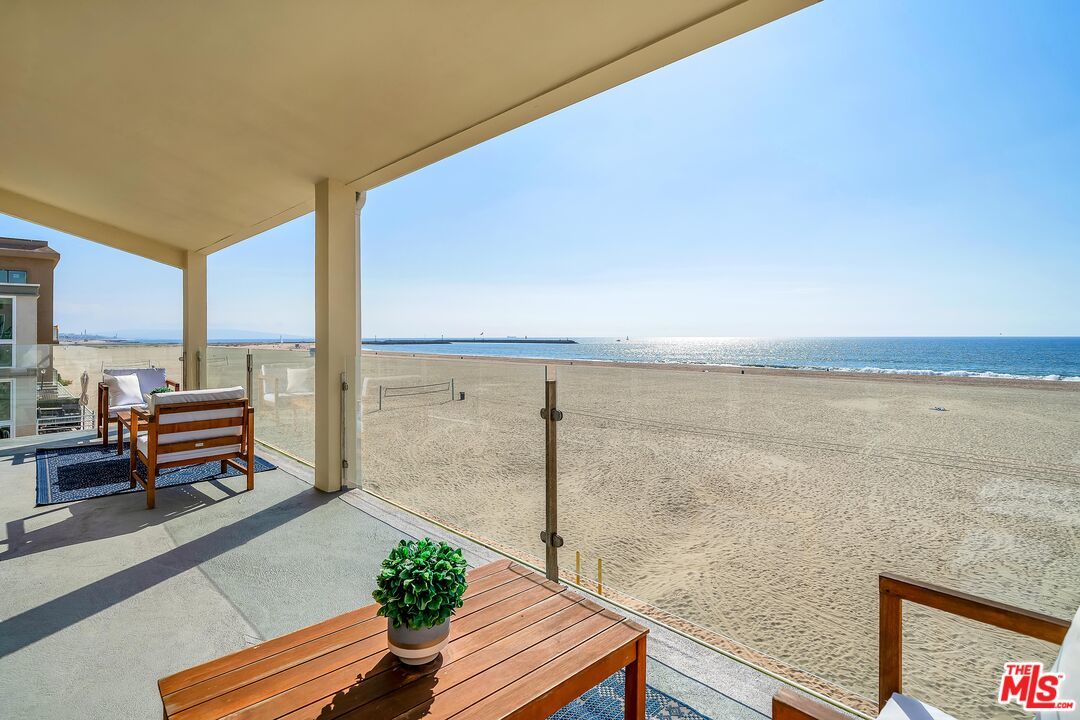 4 Lighthouse Street - 13 property image