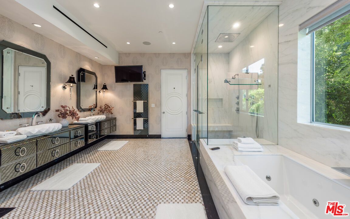 1111 Sierra Alta Way - 1 property image