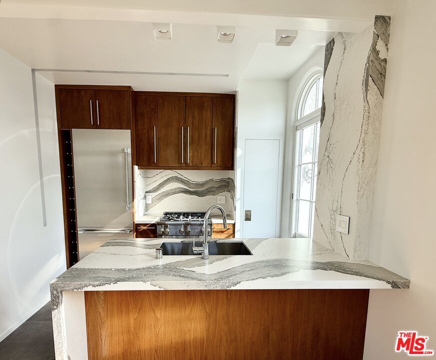 1302 North Sweetzer Avenue - 202 property image