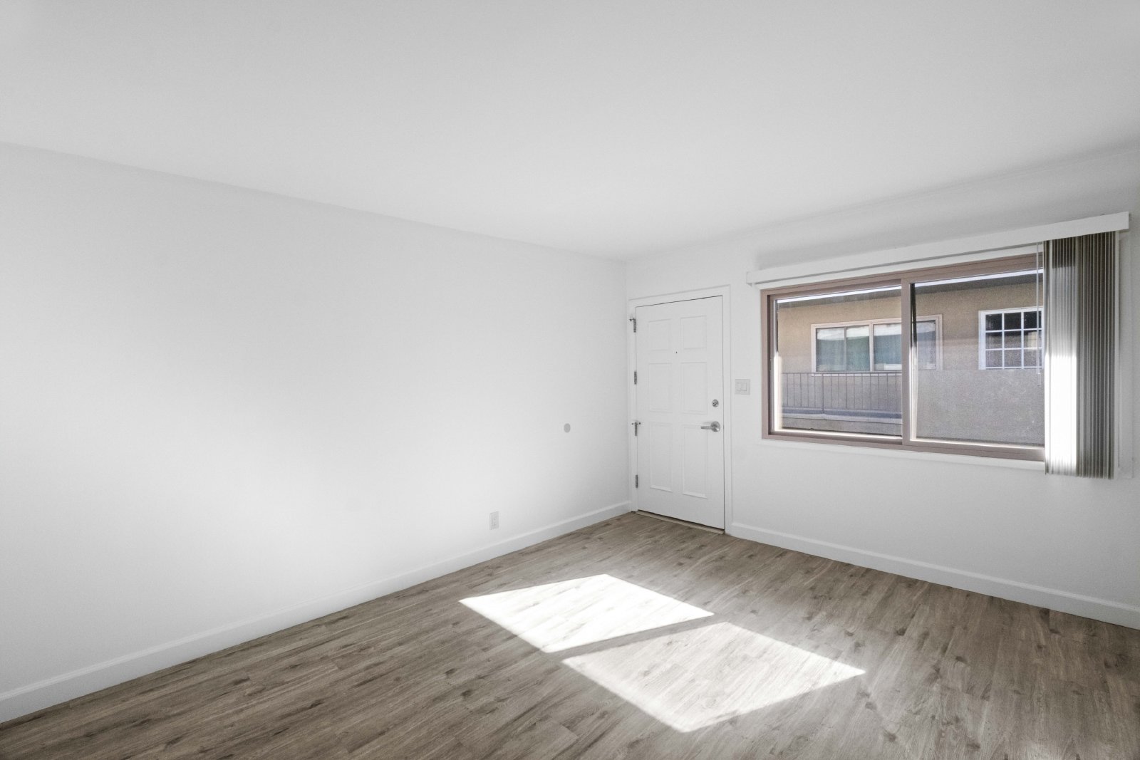 620 East Imperial Avenue - 4 property image