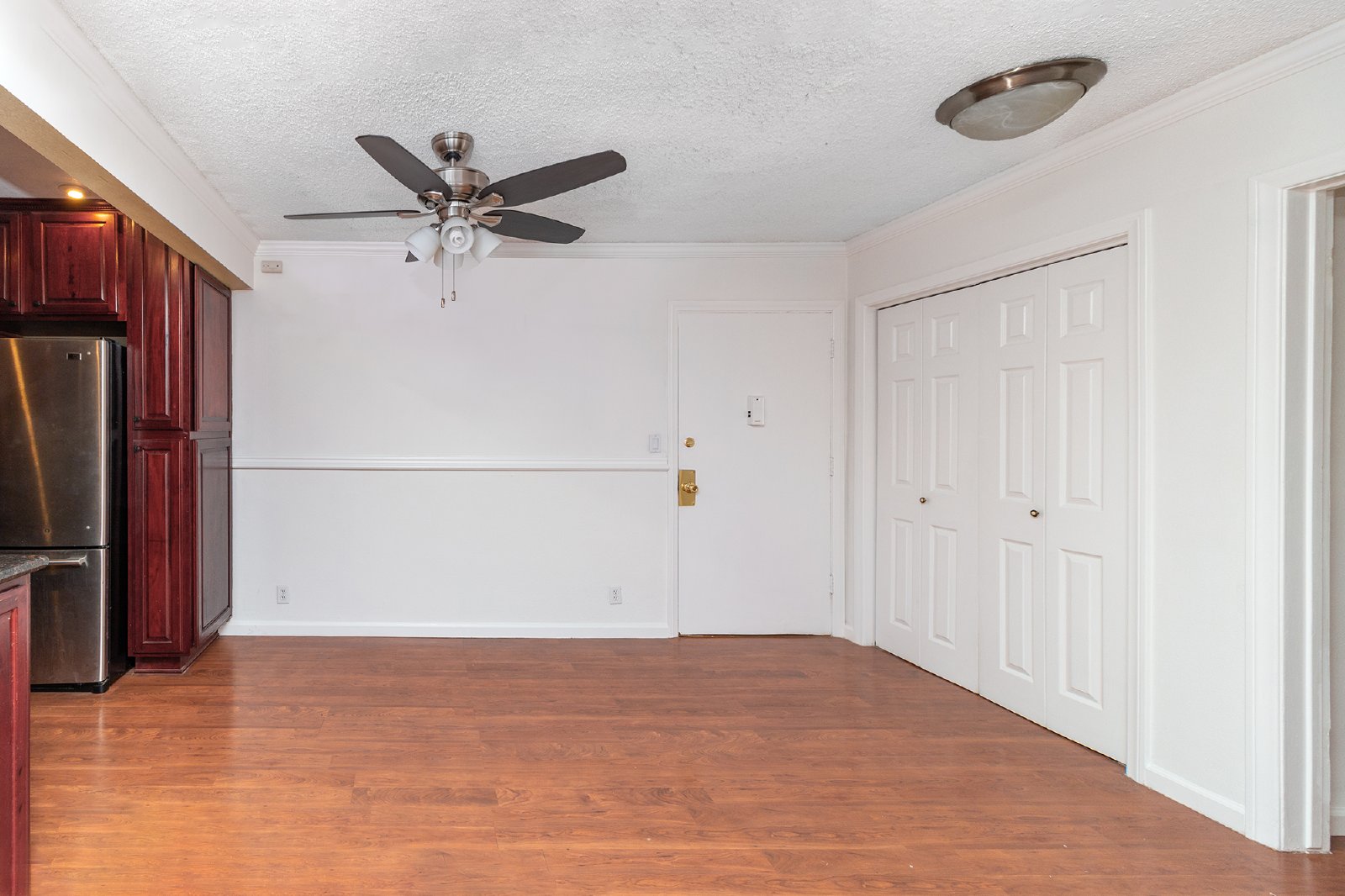 6199 Canterbury Dr #206 - #206 property image