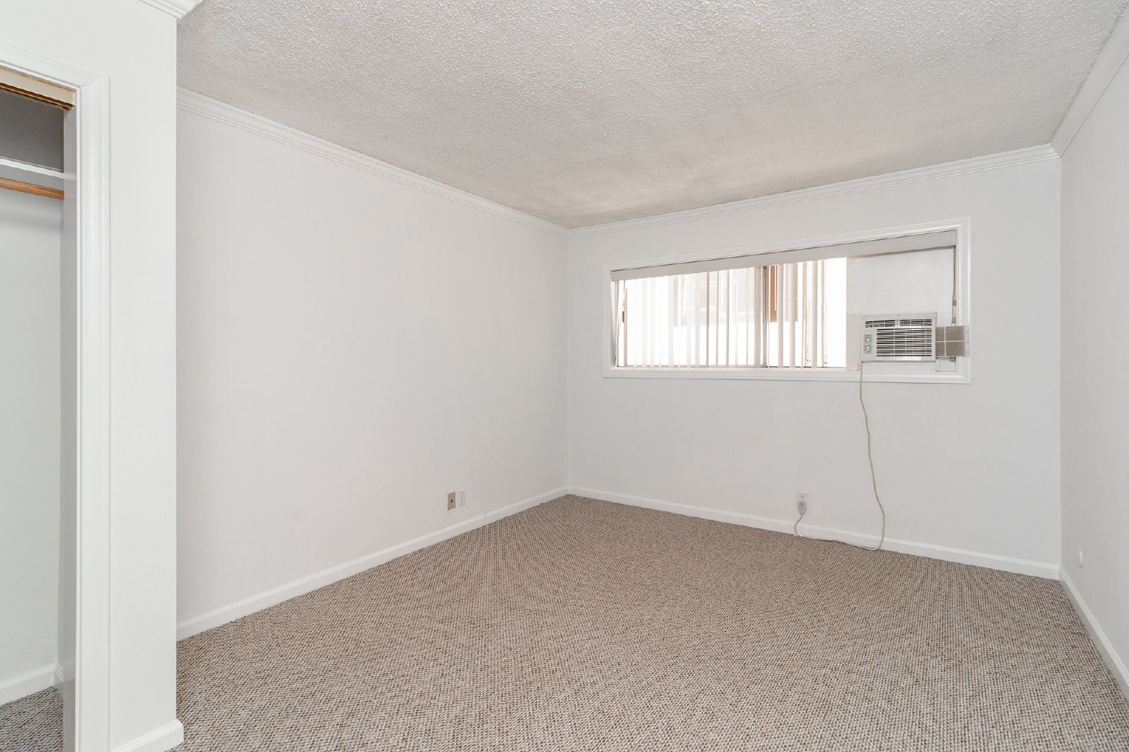 6199 Canterbury Dr #206 - #206 property image