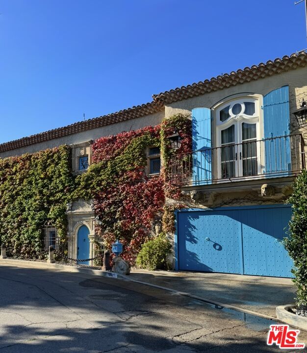 7398 Pyramid Place - 1 property image