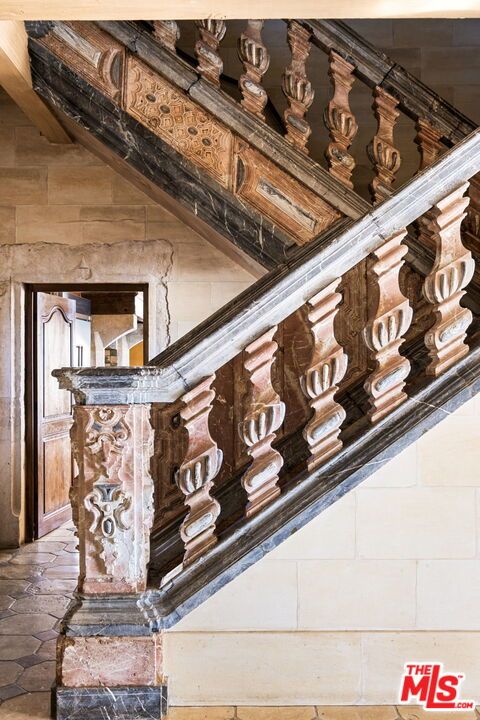 7398 Pyramid Place - 1 property image