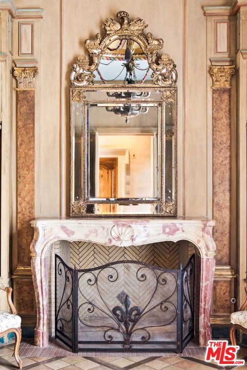 7398 Pyramid Place - 1 property image