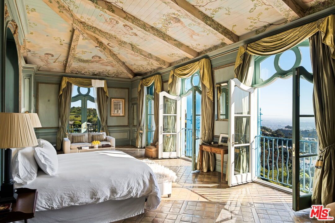 7398 Pyramid Place - 1 property image