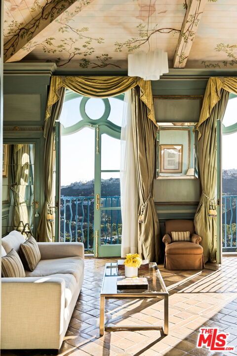 7398 Pyramid Place - 1 property image