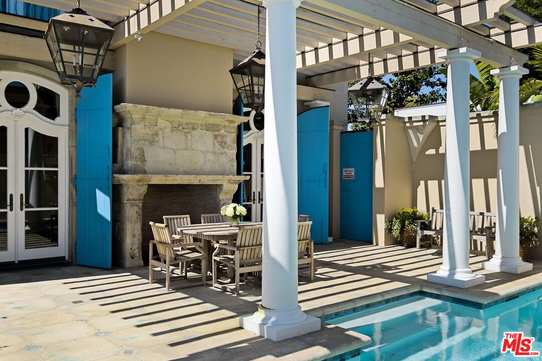 7398 Pyramid Place - 1 property image