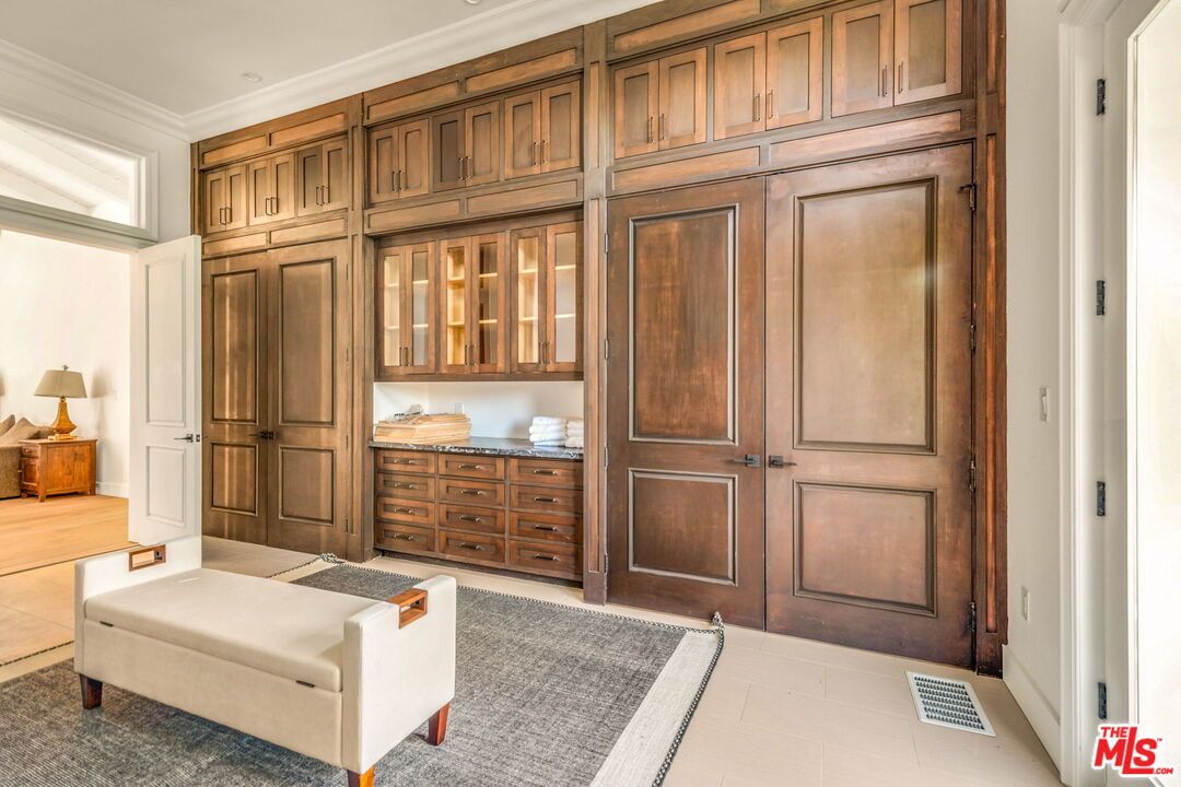 9669 Oak Pass Road - 1 property image