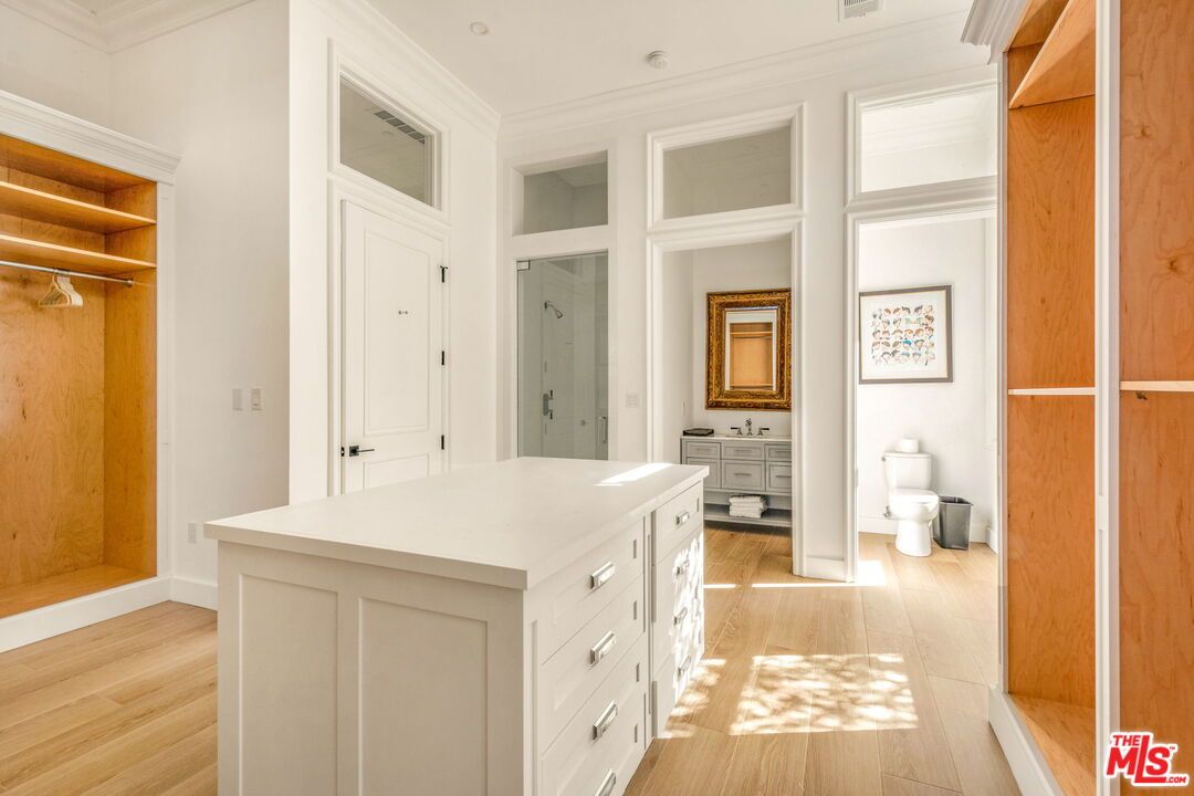 9669 Oak Pass Road - 1 property image