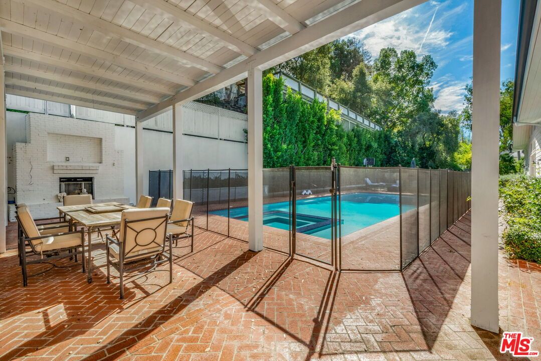 9669 Oak Pass Road - 1 property image