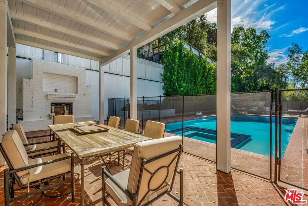 9669 Oak Pass Road - 1 property image