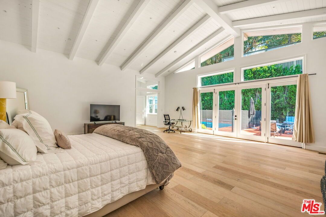 9669 Oak Pass Road - 1 property image