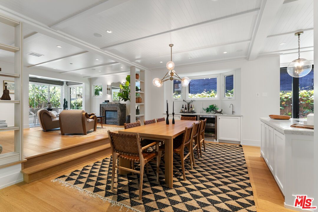 929 Marco Place - 1 property image