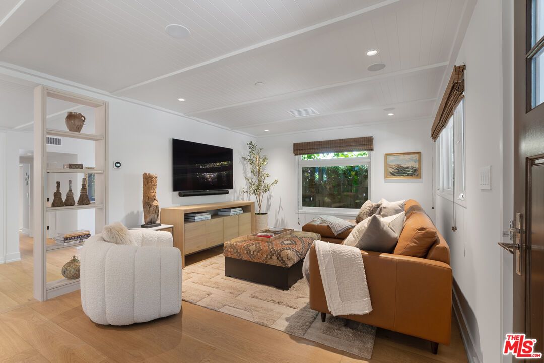 929 Marco Place - 1 property image