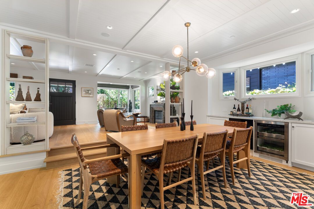 929 Marco Place - 1 property image