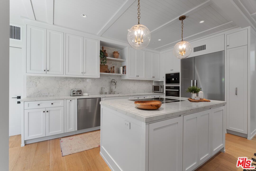 929 Marco Place - 1 property image