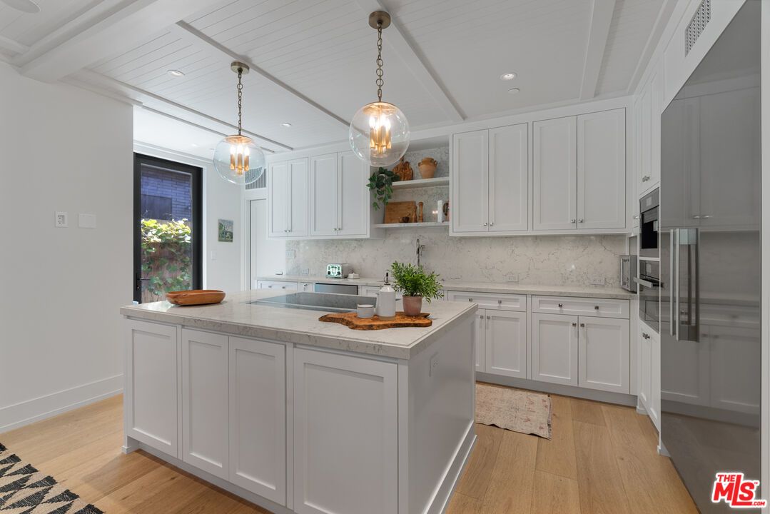 929 Marco Place - 1 property image