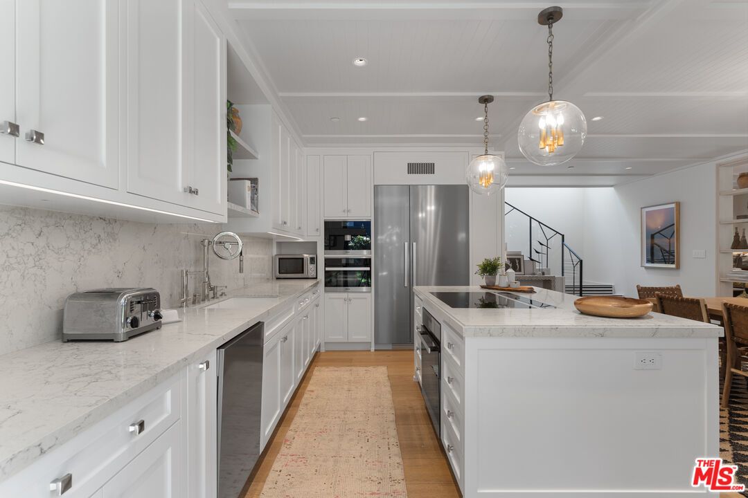 929 Marco Place - 1 property image