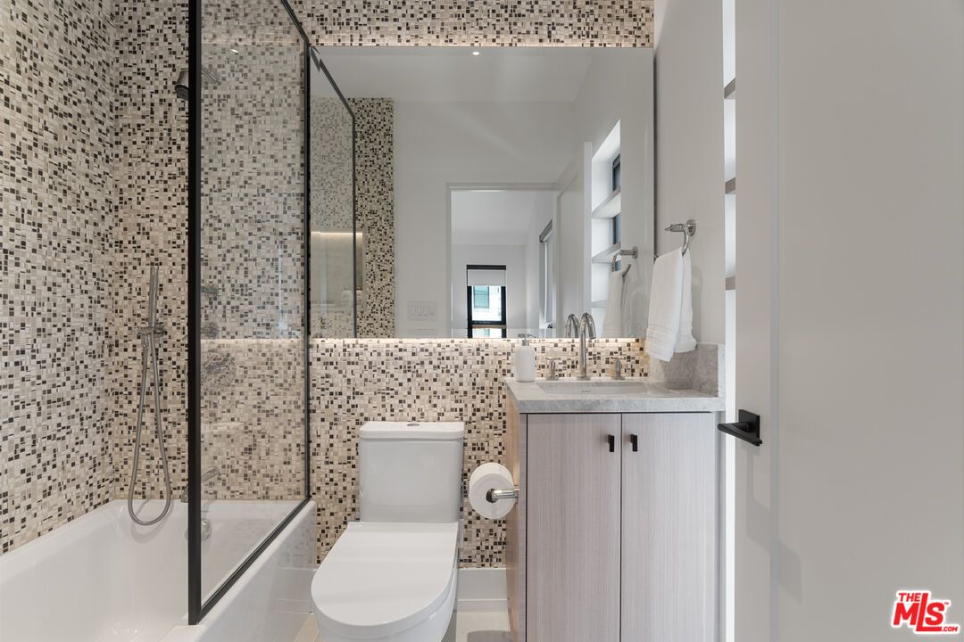 929 Marco Place - 1 property image