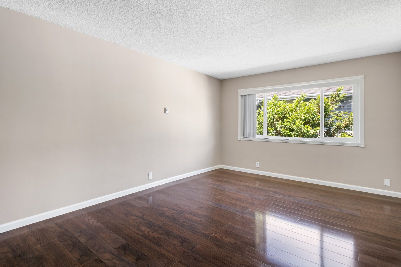 710 East 6th Street - 6 property image