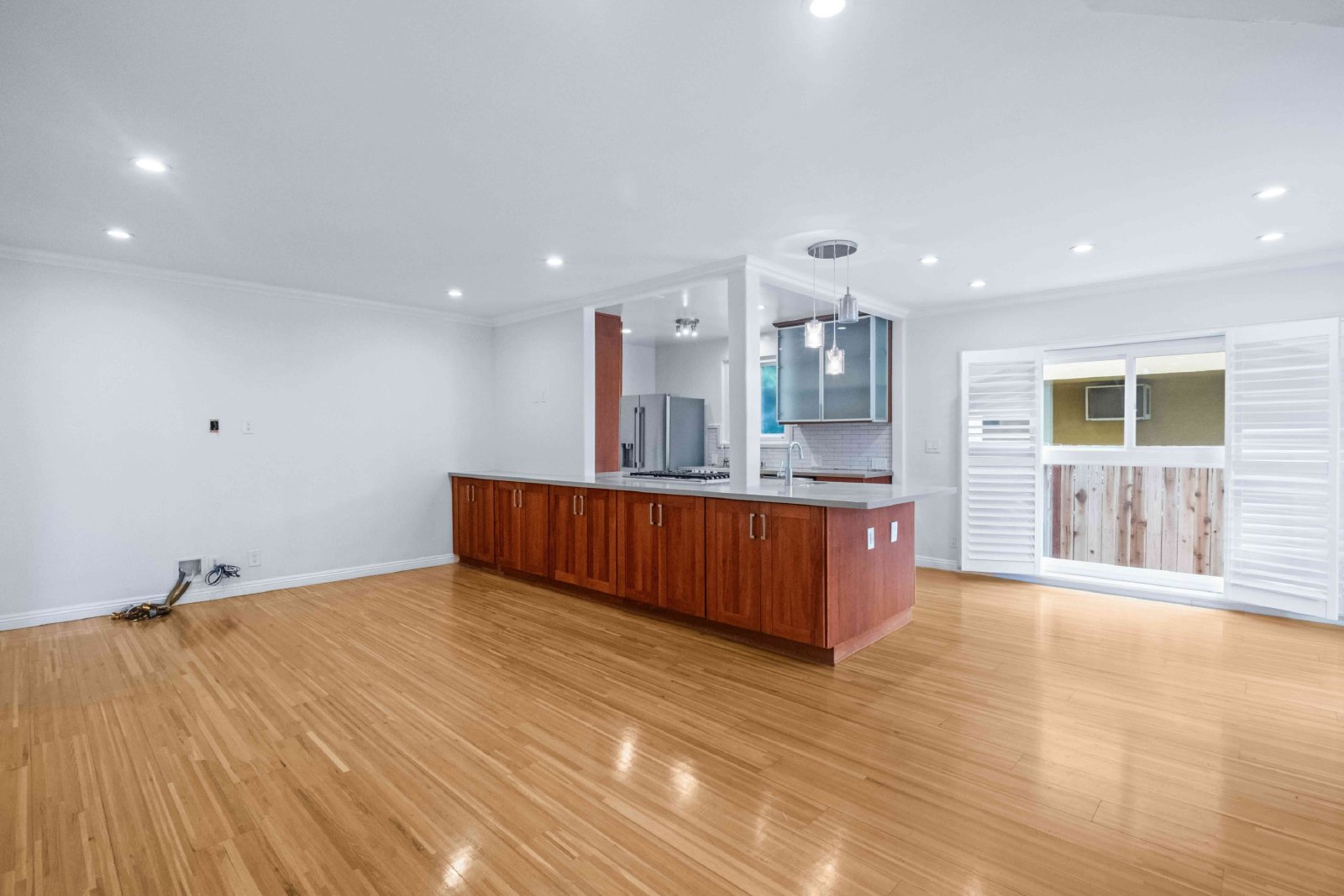 332 Rexford Drive - 1 property image