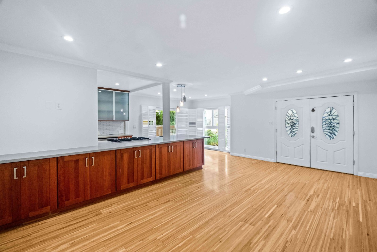 332 Rexford Drive - 1 property image
