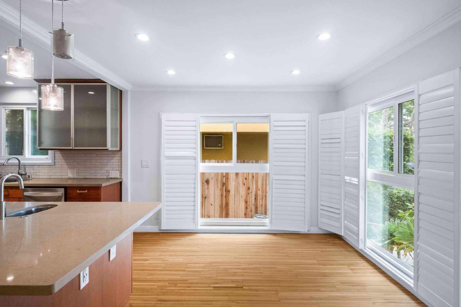 332 Rexford Drive - 1 property image