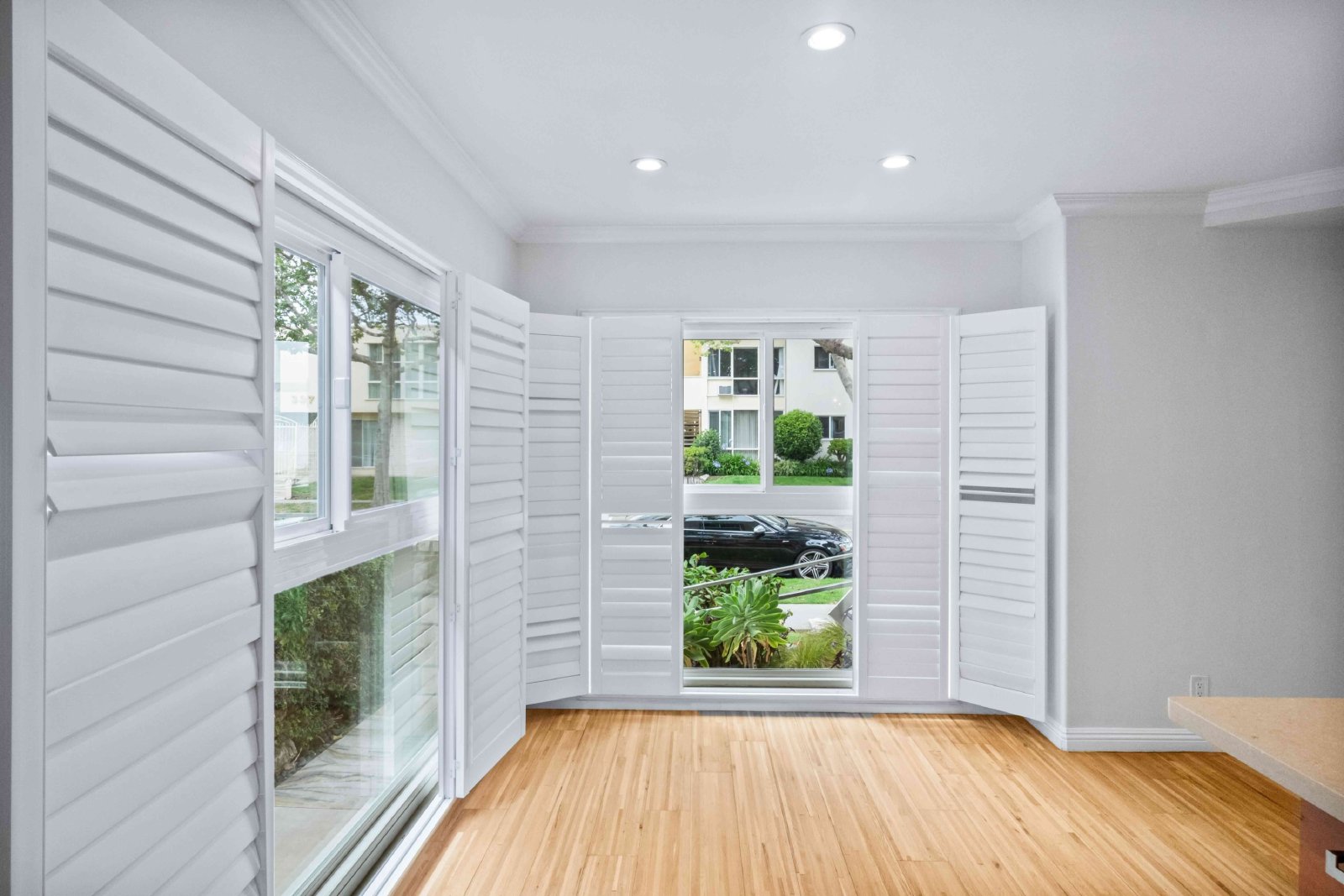 332 Rexford Drive - 1 property image