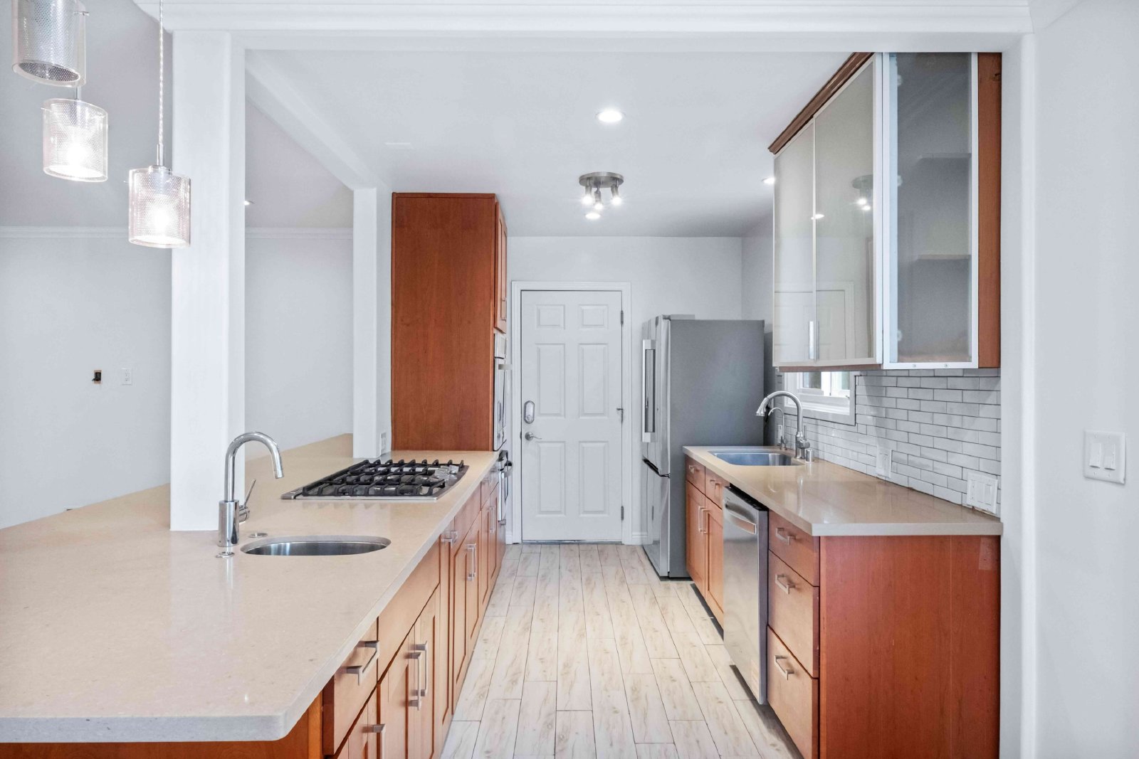 332 Rexford Drive - 1 property image