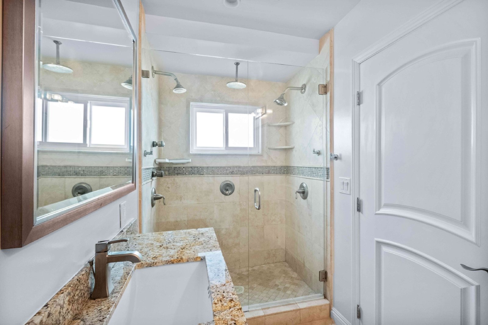 332 Rexford Drive - 1 property image