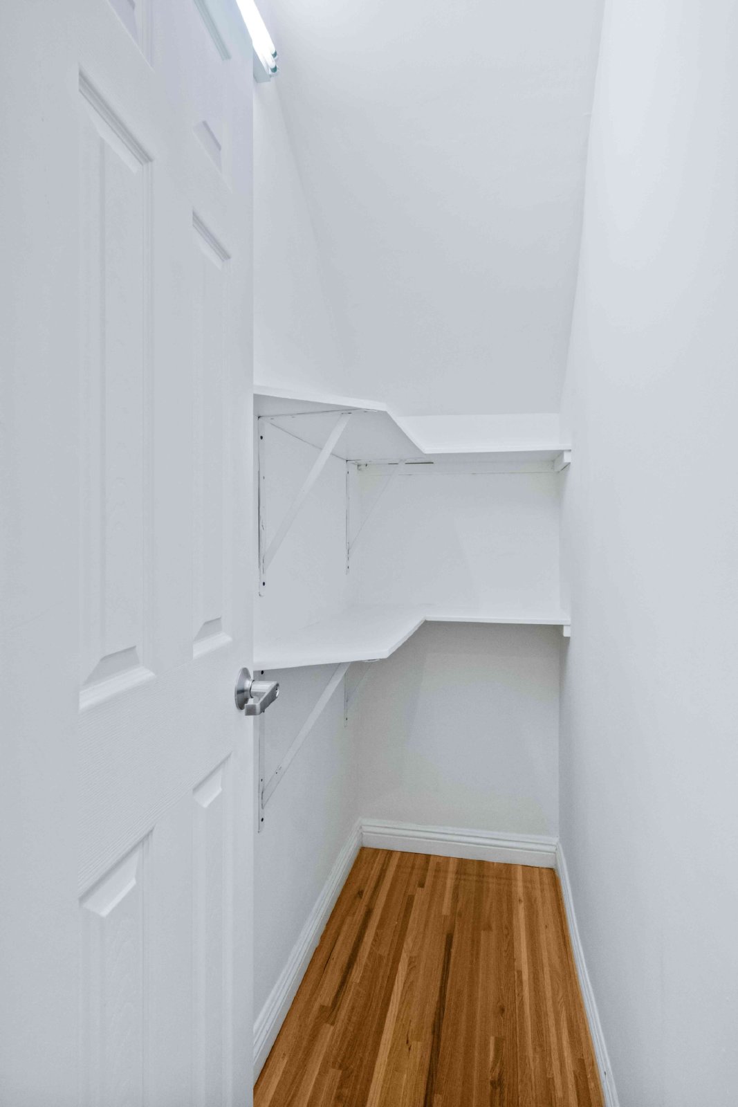 332 Rexford Drive - 1 property image