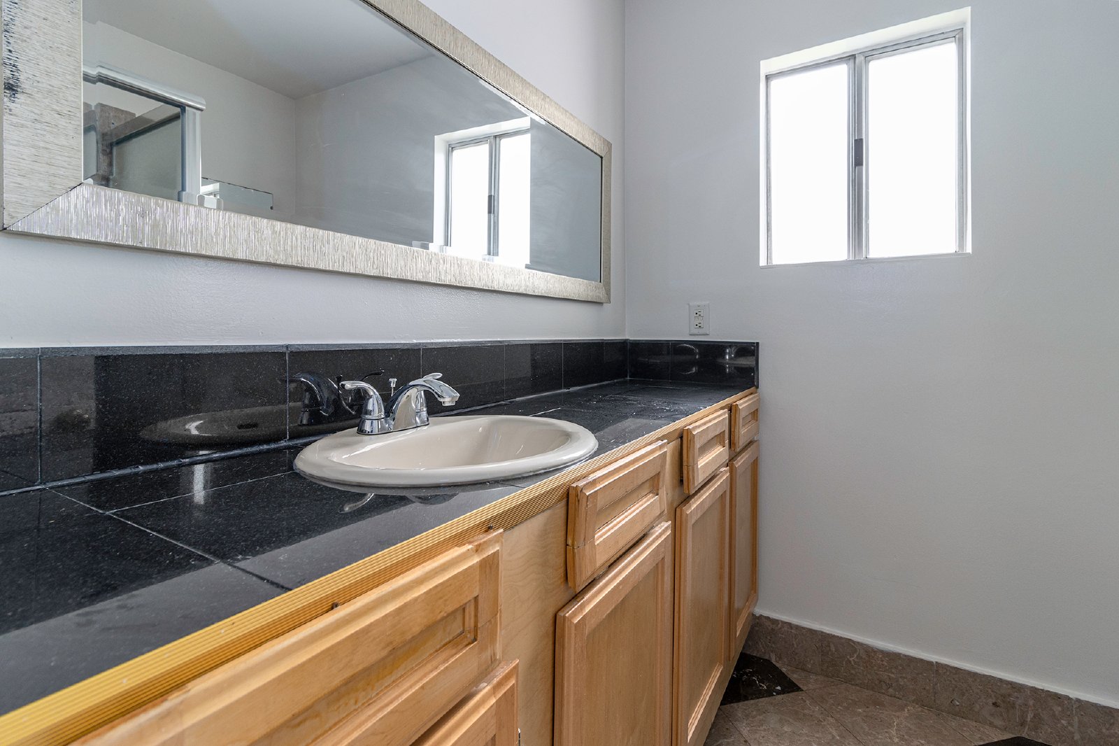 4130 Vinton Avenue - Front property image