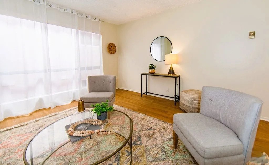 6199 Canterbury Dr #205 - 1 property image