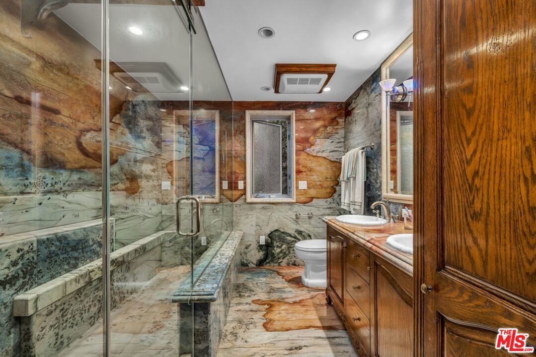 829 Whittier Drive - 1 property image