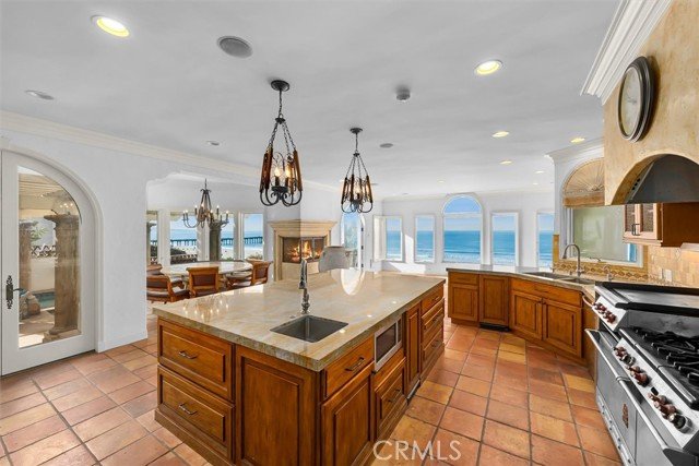 1500 North The Strand - 1 property image