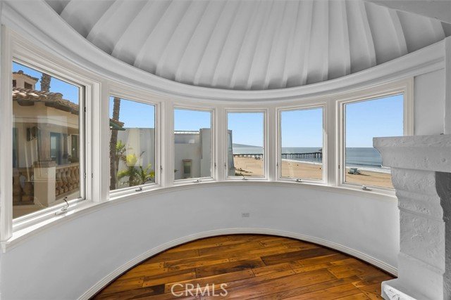 1500 North The Strand - 1 property image
