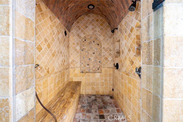 1500 North The Strand - 1 property image
