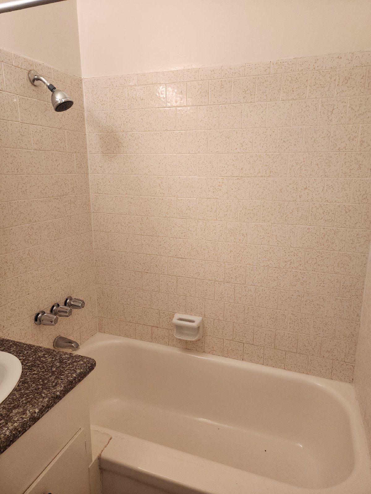 710 East 6th Street - 6 property image