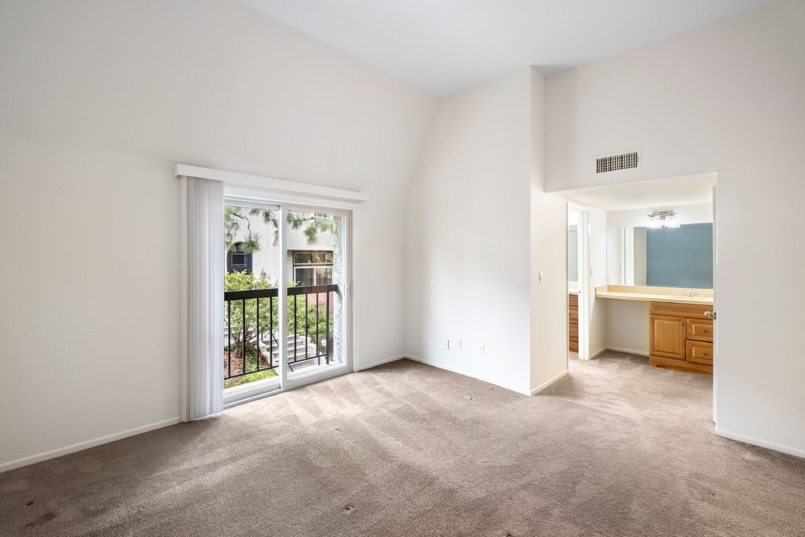 11260 Overland Avenue - 1 property image