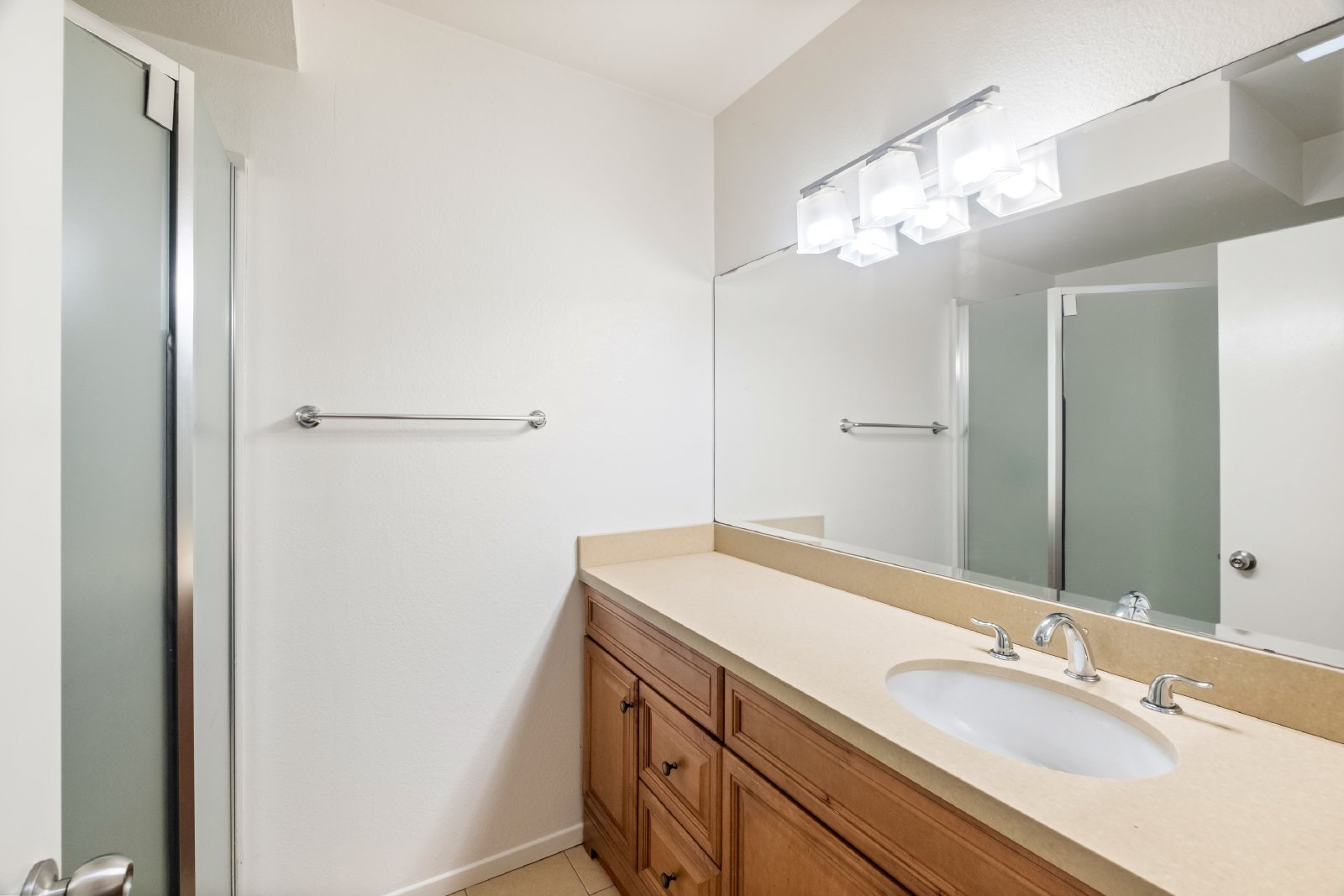 11260 Overland Avenue - 1 property image