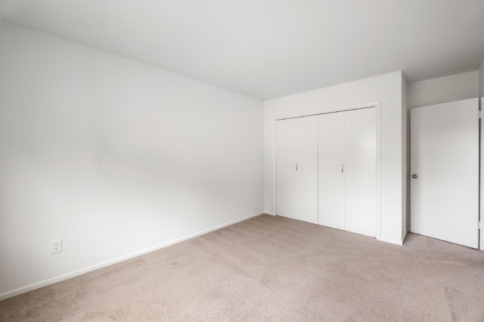 11260 Overland Avenue - 1 property image