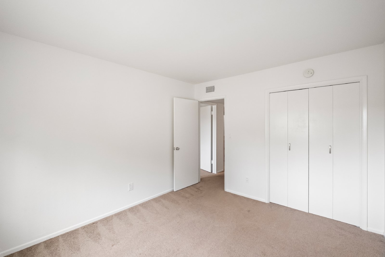 11260 Overland Avenue - 1 property image