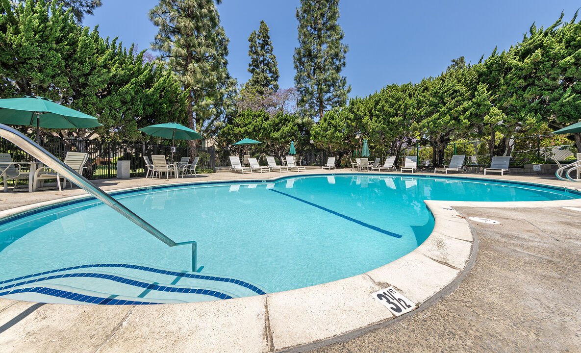 11260 Overland Avenue - 1 property image