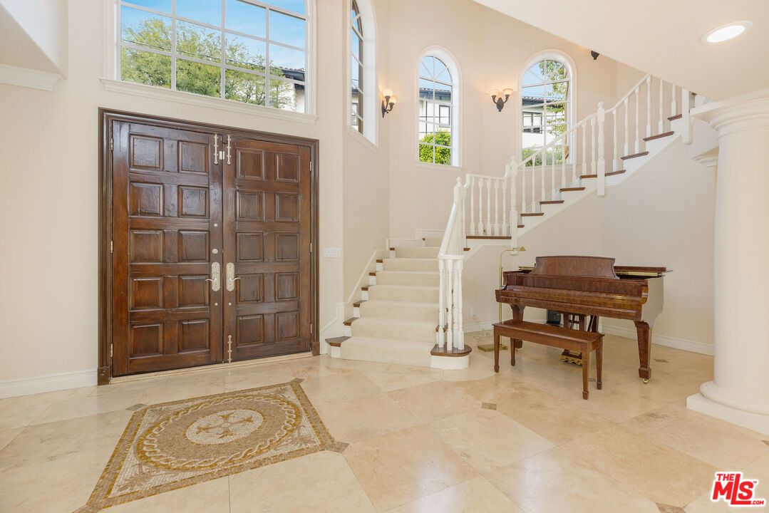 1922 Bel Air Road - 1 property image