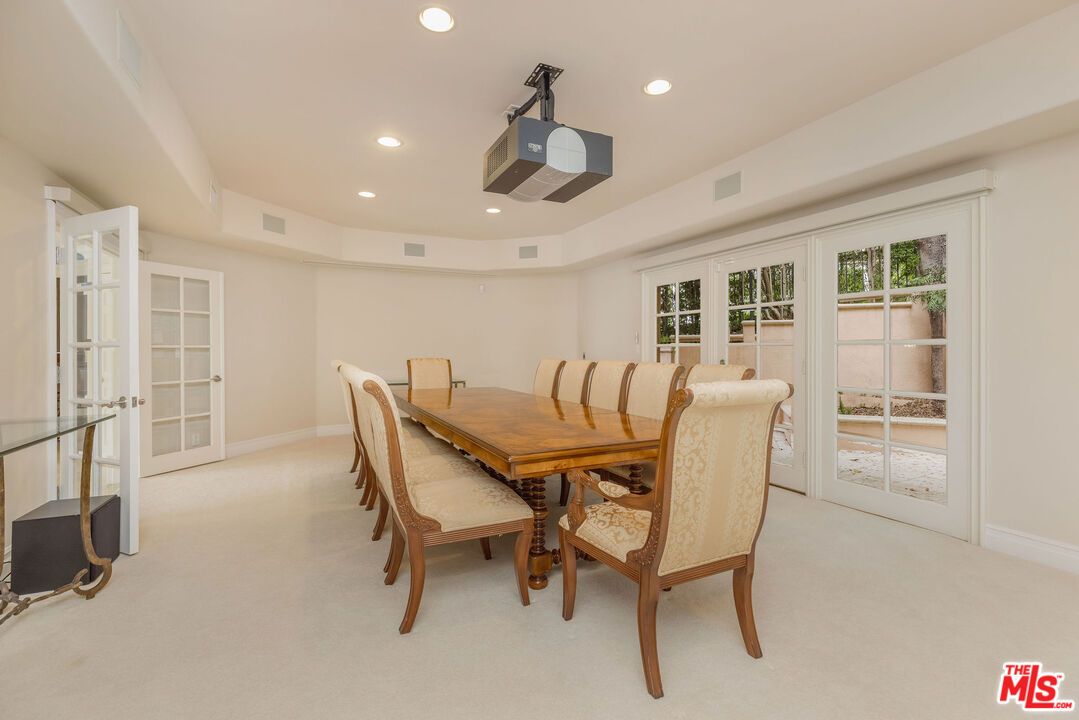 1922 Bel Air Road - 1 property image