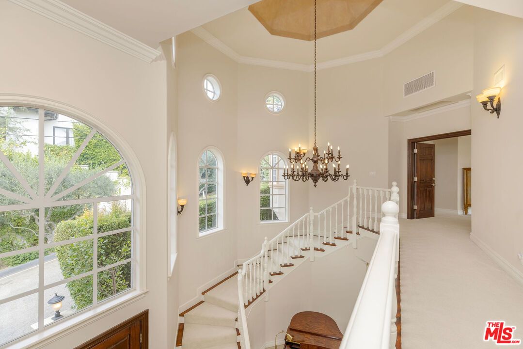 1922 Bel Air Road - 1 property image