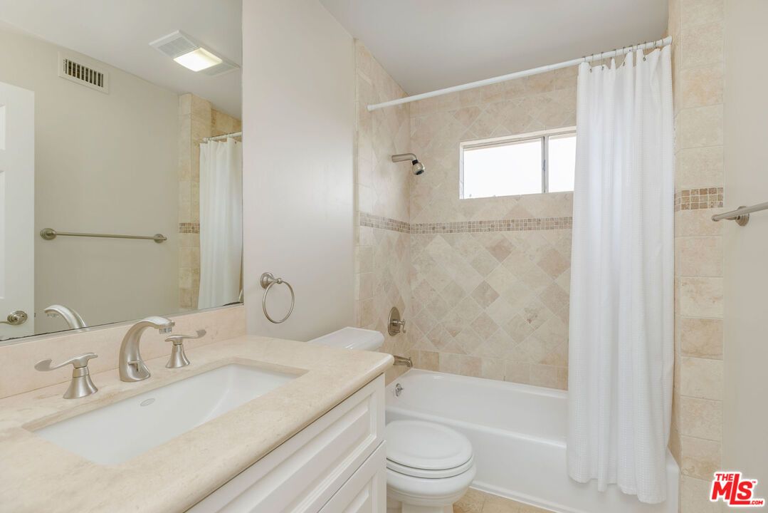1922 Bel Air Road - 1 property image